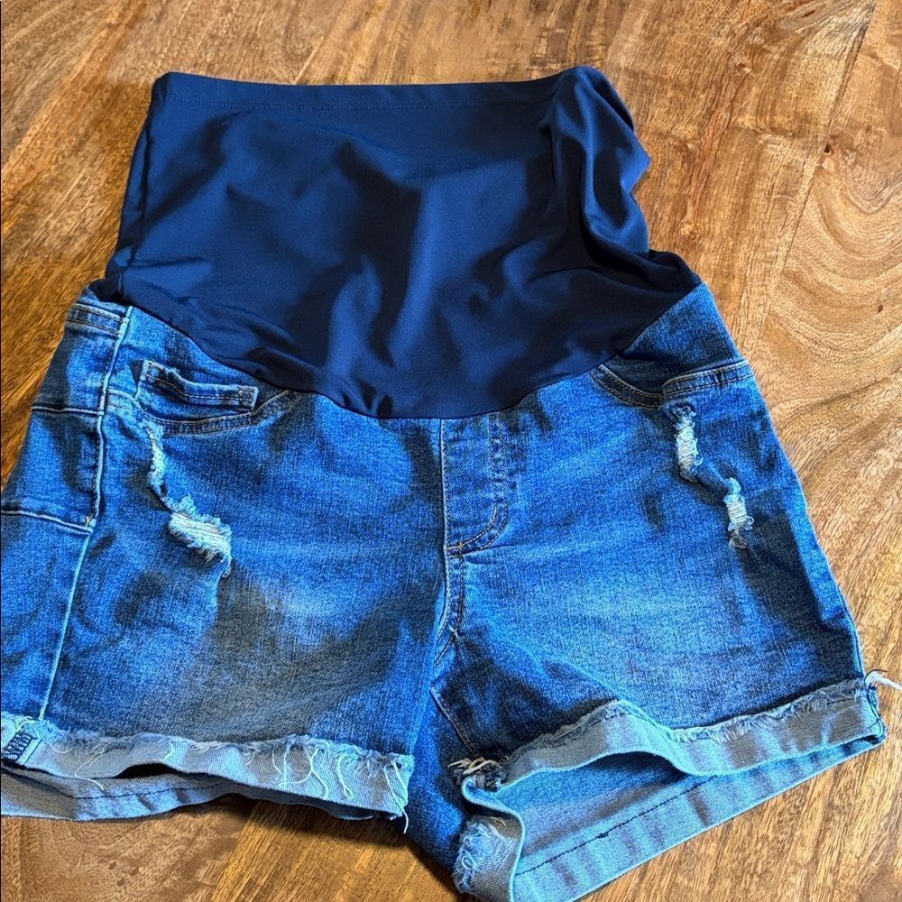 SONG Maternity High-Waisted Distressed MATERNITY Denim Shorts small